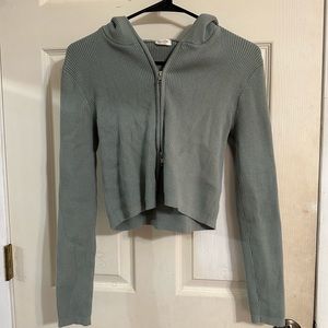 LA Hearts Size S Sage Green Cropped Sweater